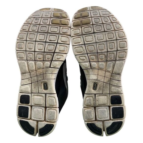 Womens Nike Free 5.0 Black White Trainer Running Shoes 580591-002 Size 9.5 - Picture 3 of 9